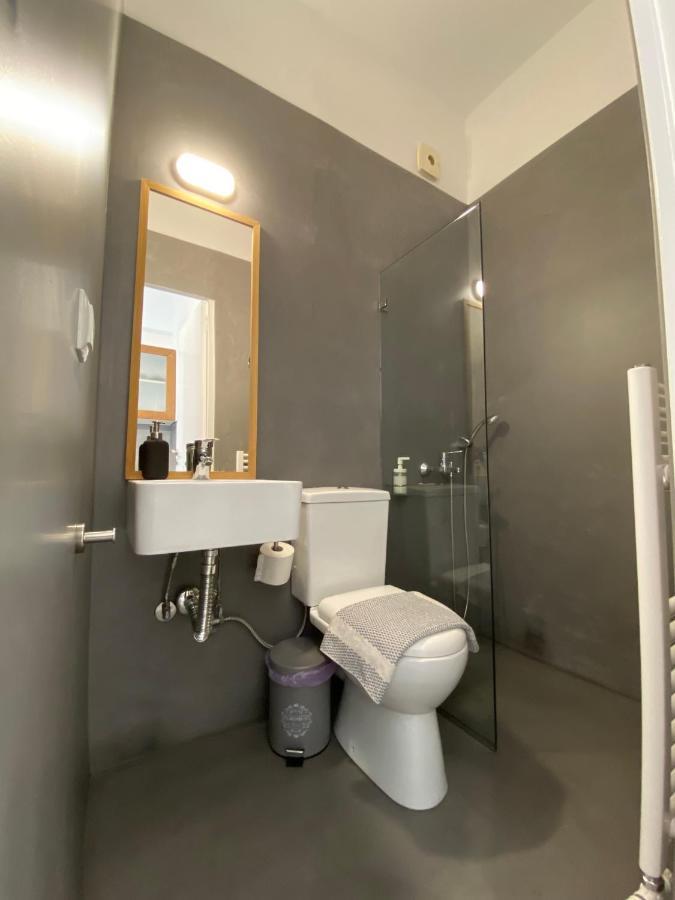 Small Gem Studio Athens, Next To Metro Nomismatokopeio Luaran gambar